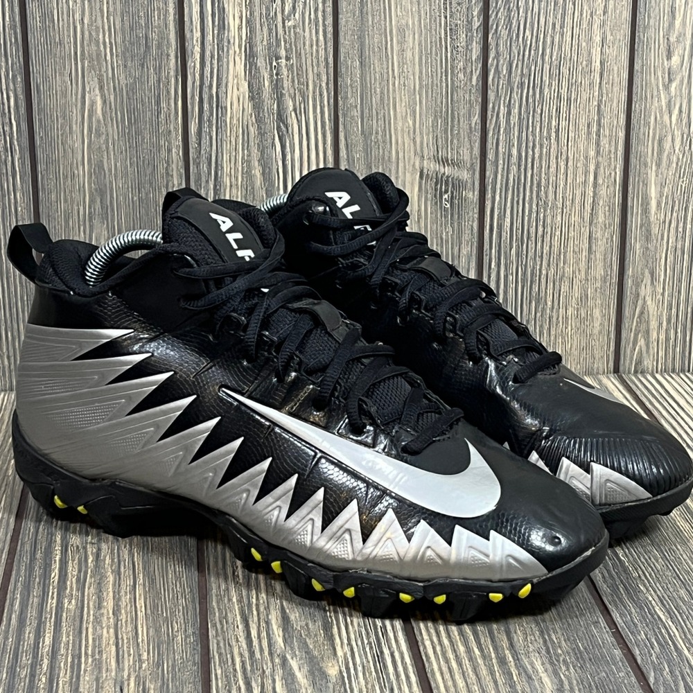 Nike FastFlex Alpha Football Cleats 8.5 Black‎ Silver 899372-001 Game Practice